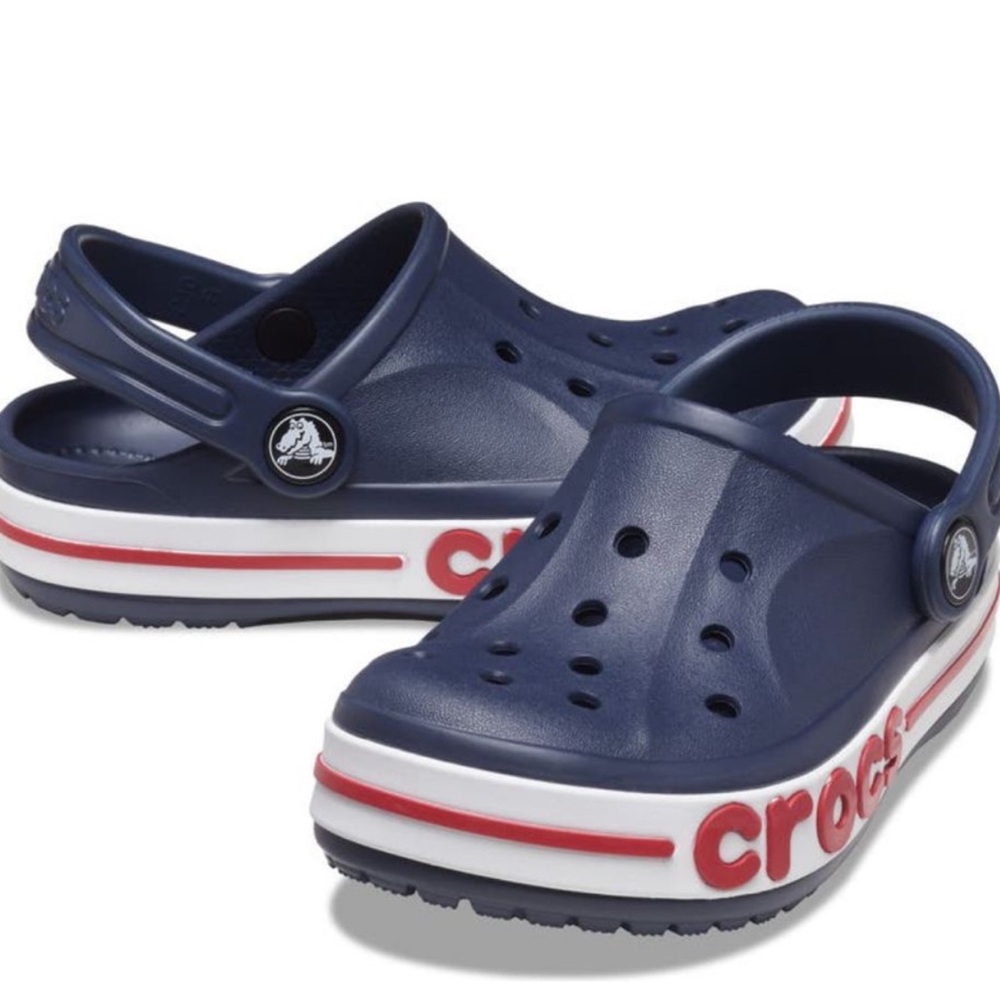 Brand new toddler crocs size 7